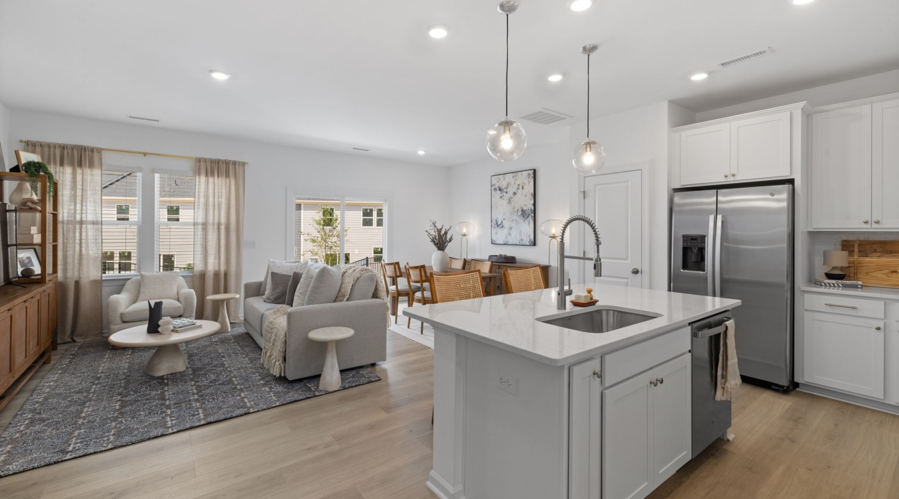 Furnished Kitchen with Large Island Furnished Kitchen with Large Island